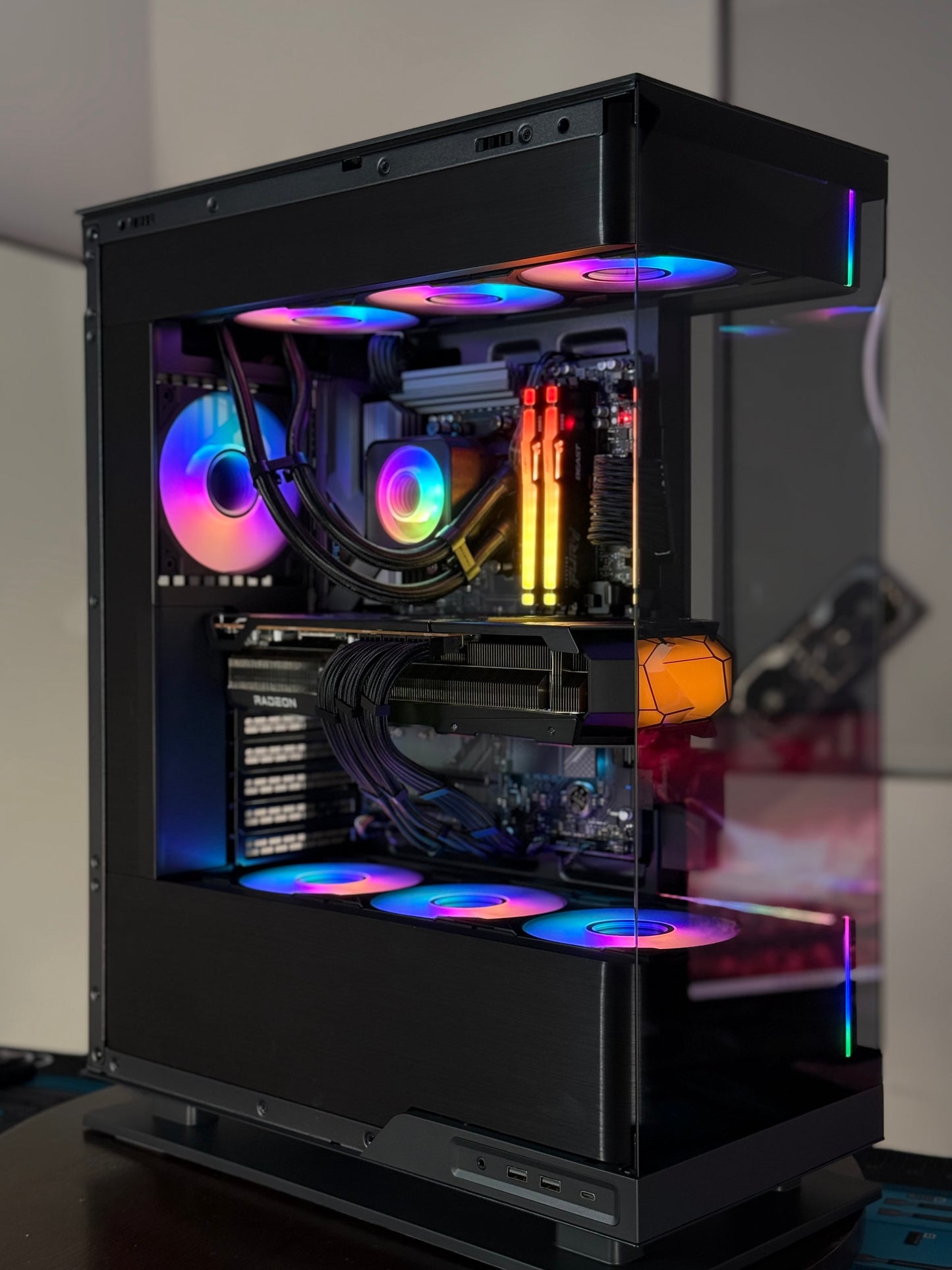 FPS Grim Reaper V2 Hall of Tech Gaming PC
